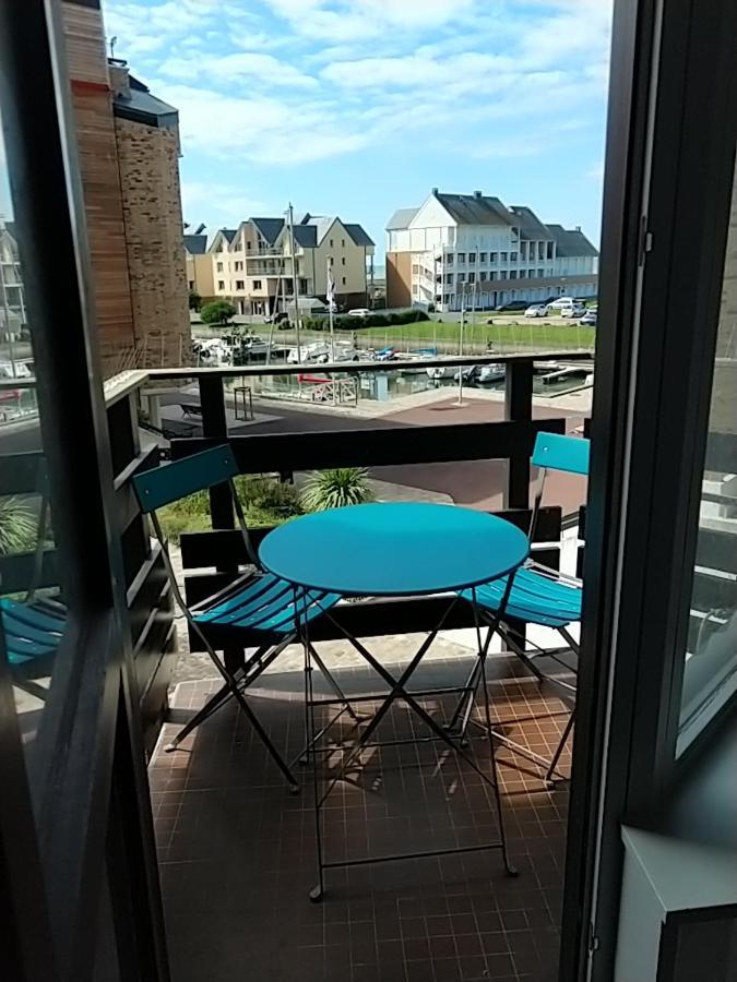 Studio Deauville-Les Marinas,Vue Mer Et Bassin エクステリア 写真